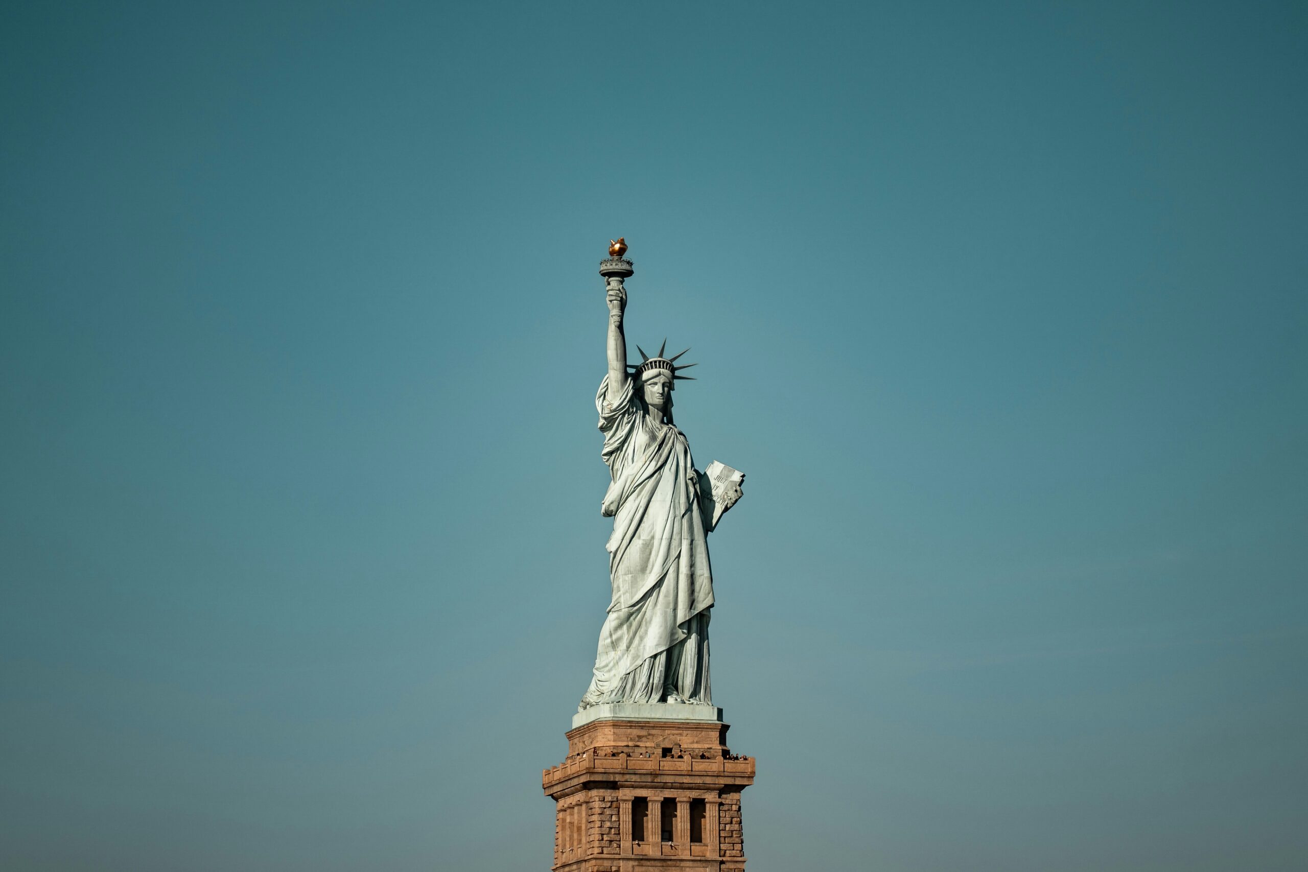 riccardo-manieri-vrTa4x_qeUA-unsplash